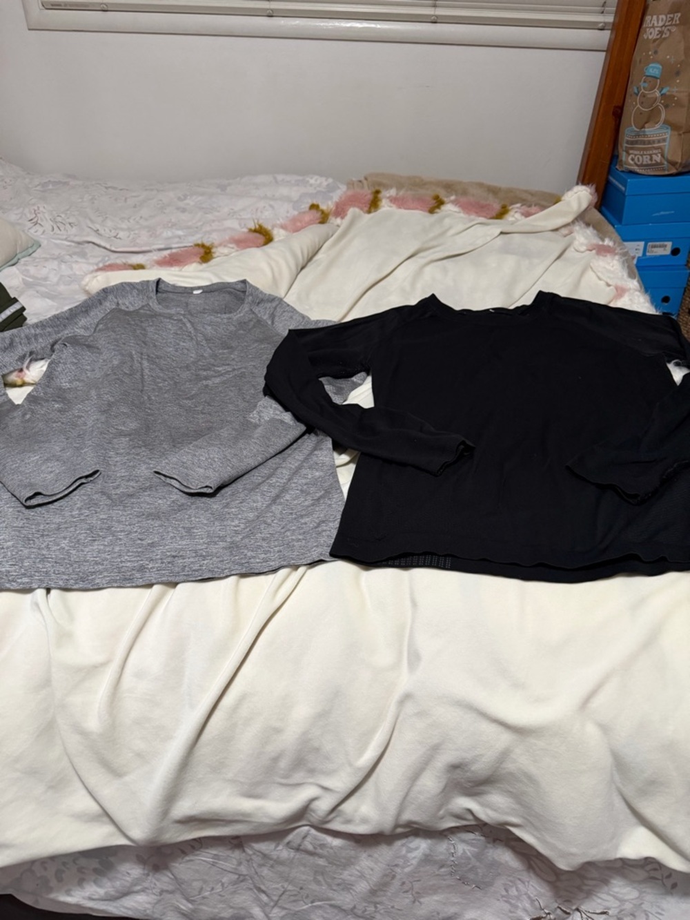 Lot of 2 Lululemon Grey and Black Long Sleeve Swiftly 10